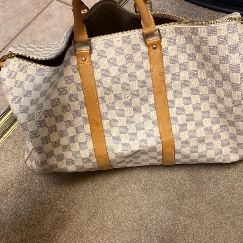 Louis Vuitton 50g Keep all